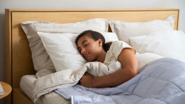 Disparities in sleep health and insomnia may begin at a young age | Penn State University