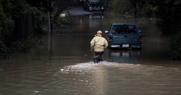 Green infrastructure helps cities with climate change. So why isn't there more of it?