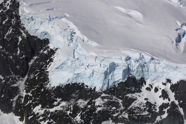 New research pinpoints Antarctica's melty past. Scientists warn it's happening again