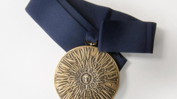 Nominations sought for Faculty Scholar Medal | Penn State University