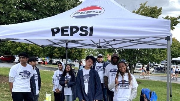 Penn State Tailgate Ambassadors help make game days less trashy | Penn State University