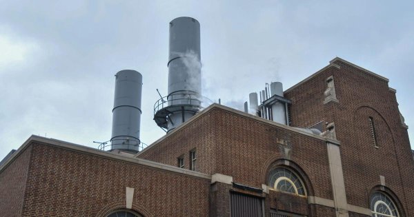 Penn State’s Student Sustainability Advisory Council advises the university to pursue a ‘zero-emissions goal’