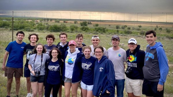 Storm-chasing trip offers Penn State students classroom lessons on the road | Penn State University