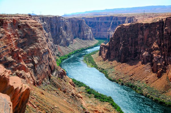 Temperature is the main driver of oxygen in U.S. rivers