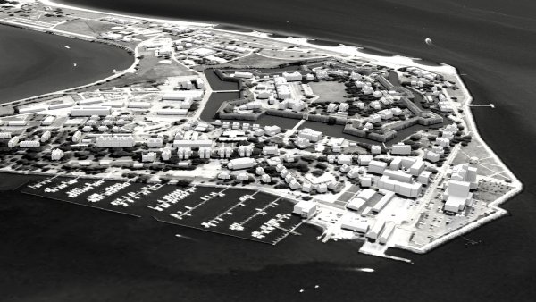 Draft visualization of the Fort Monroe 3D model. Visualization by Peter Stempel, model by Peter Stempel and Julia Traub. Data by USGS and State of Virginia.