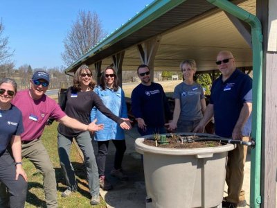 Extension volunteer ‘rain barrel guy’ engages youth to protect watersheds | Penn State University