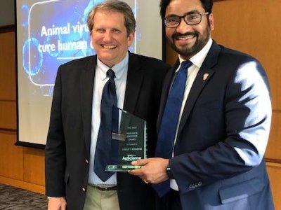 Kuchipudi receives College of Ag Sciences award for research innovation | Penn State University