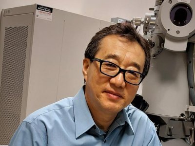 Microscopy director propagates new discoveries and new scientists | Penn State University