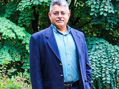 Sanjay Srinivasan named distinguished member by Society of Petroleum Engineers  | Penn State University