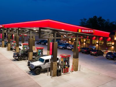 Sheetz lowers price on Unleaded 88 to $2.99 a gallon during the dog days of summer
