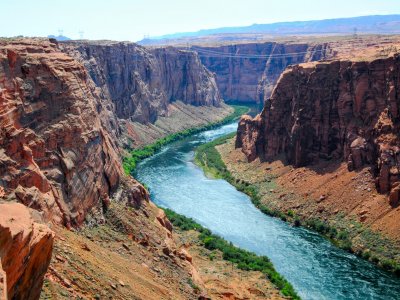 Temperature is the main driver of oxygen in U.S. rivers