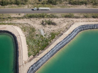 Texas’ environmental agency enables companies to increase oilfield wastewater disposal in rivers