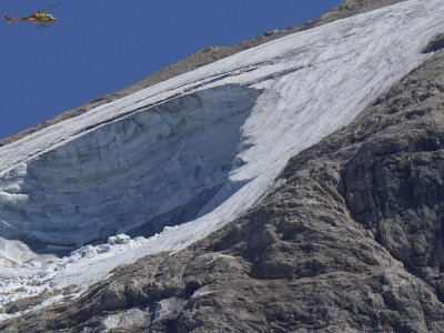 Warming world creates hazard for Alpine glaciers